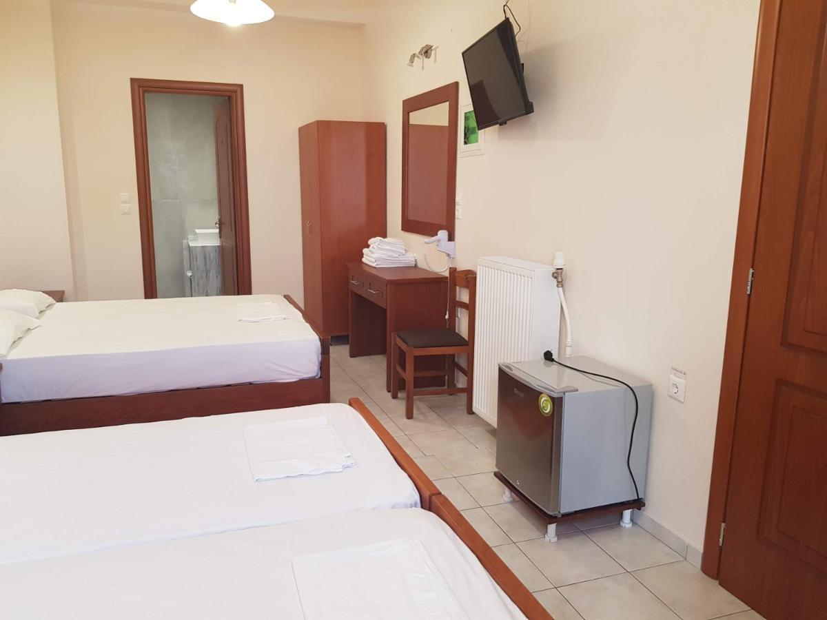 Hotel Ionion Kastro-Kyllini Ngoại thất bức ảnh
