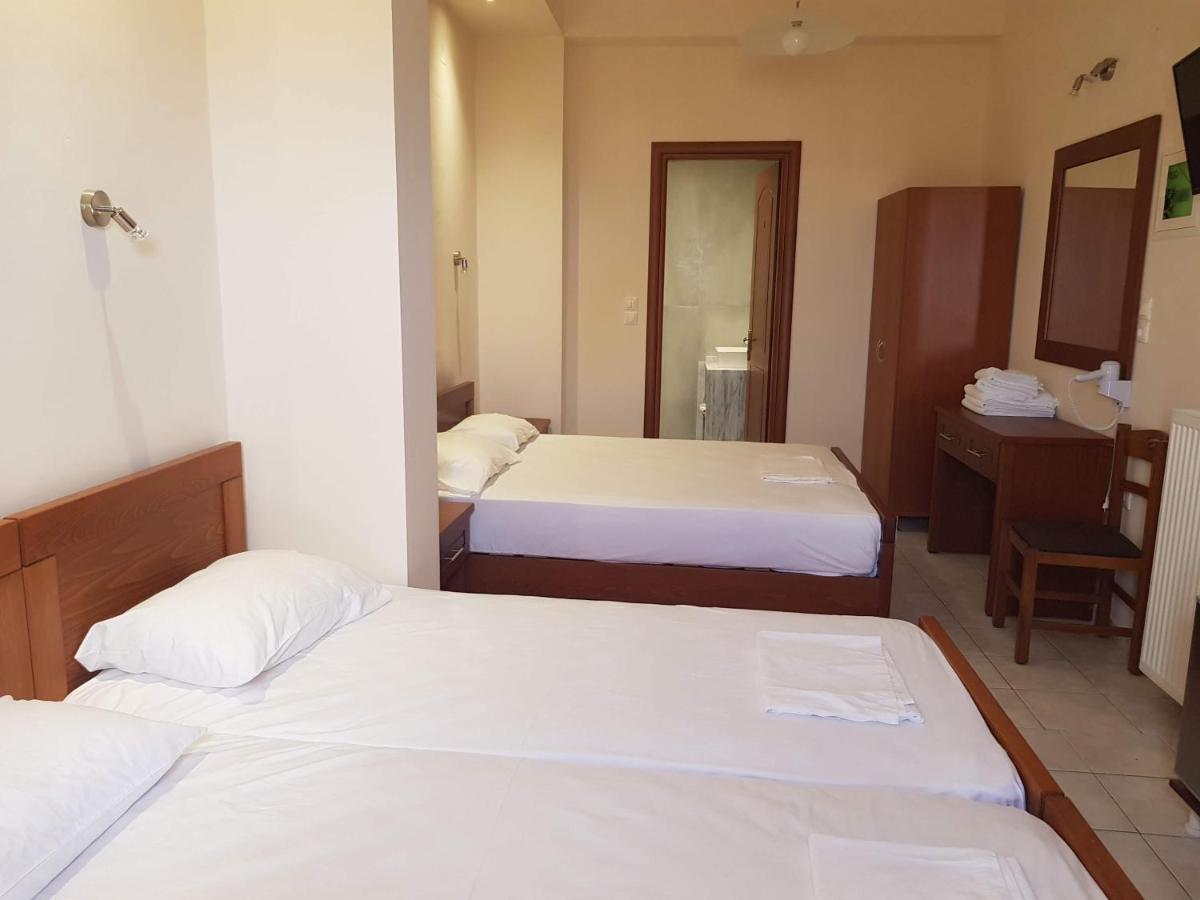 Hotel Ionion Kastro-Kyllini Ngoại thất bức ảnh