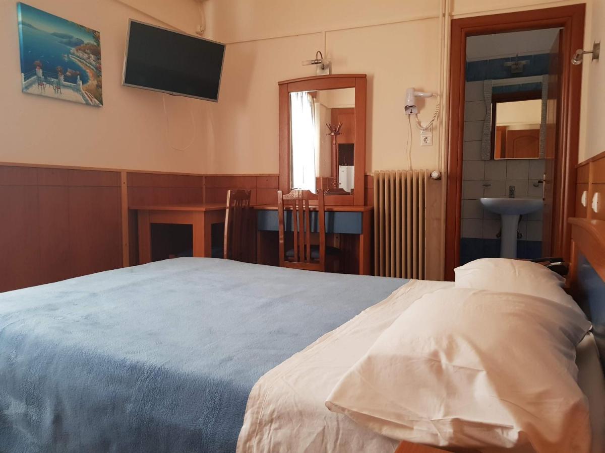 Hotel Ionion Kastro-Kyllini Ngoại thất bức ảnh