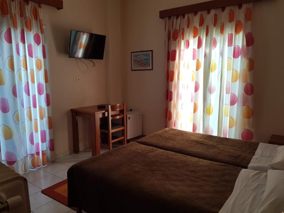 Hotel Ionion Kastro-Kyllini Ngoại thất bức ảnh